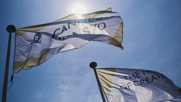 Bandeira da 70º edição do Cannes Lions.