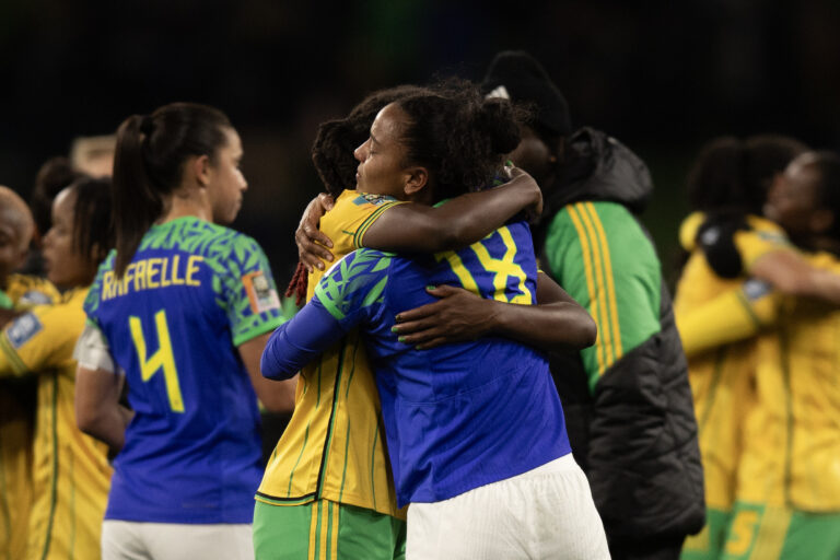 Foto do jogo de eliminação do Brasil da Copa do Mundo Feminina.