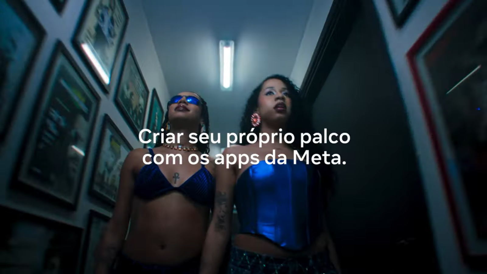 Tasha e Tracie em campanha da Meta