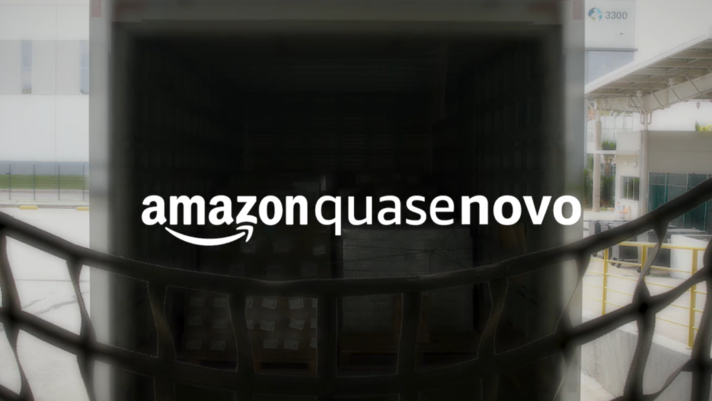 Imagem de um caminhão com texto sobreposto de amazon quase novo