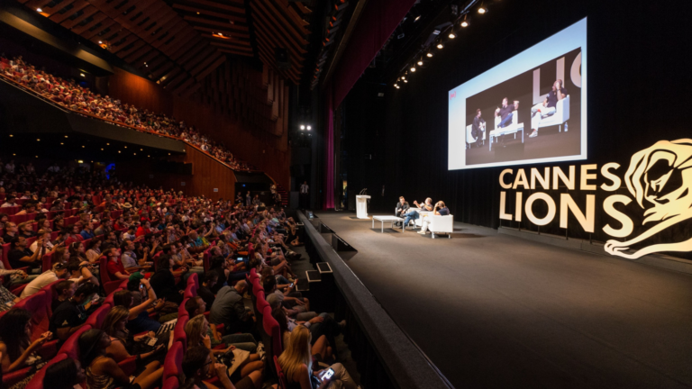 Imagem do palco de Cannes Lions